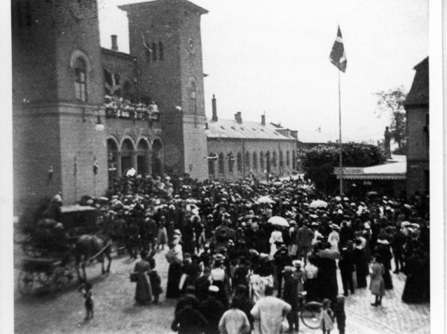 Grundlovstog, Hestetorvet, 1903